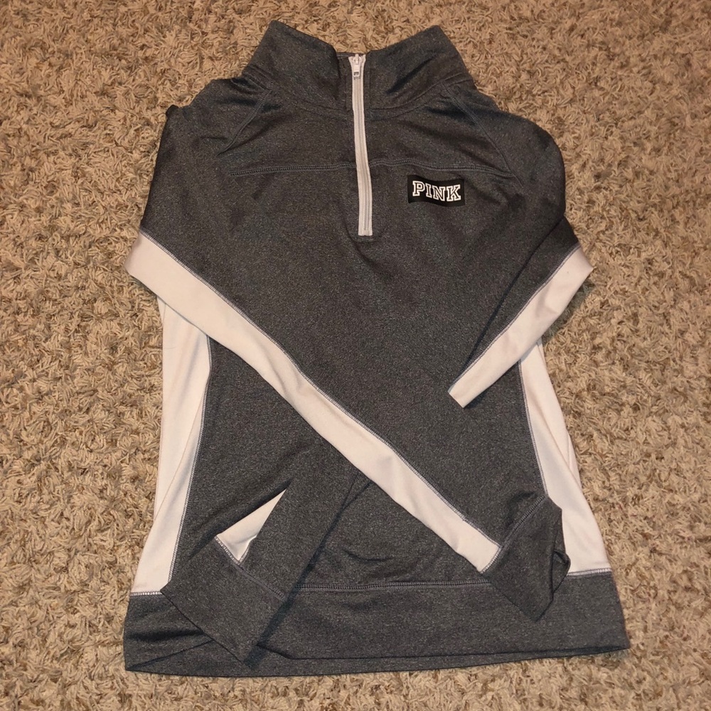 Work out zip up